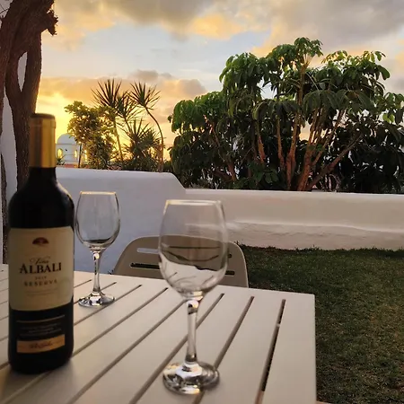 Fairways Club, B37 *