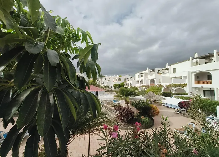 Fairways Club, B37 *