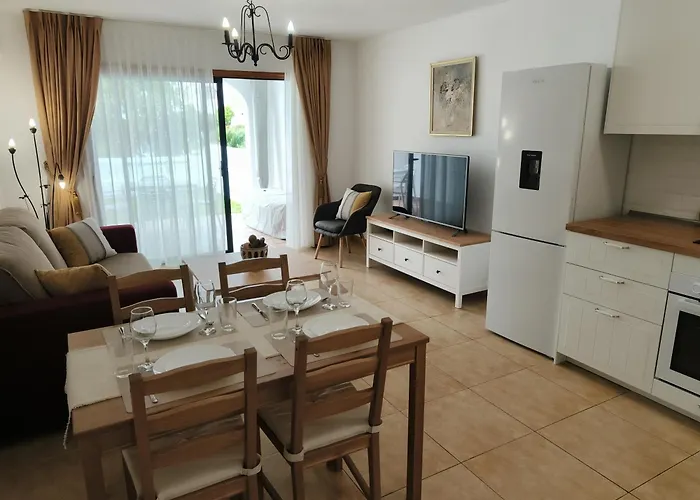 Fairways Club, B37 Apartment *